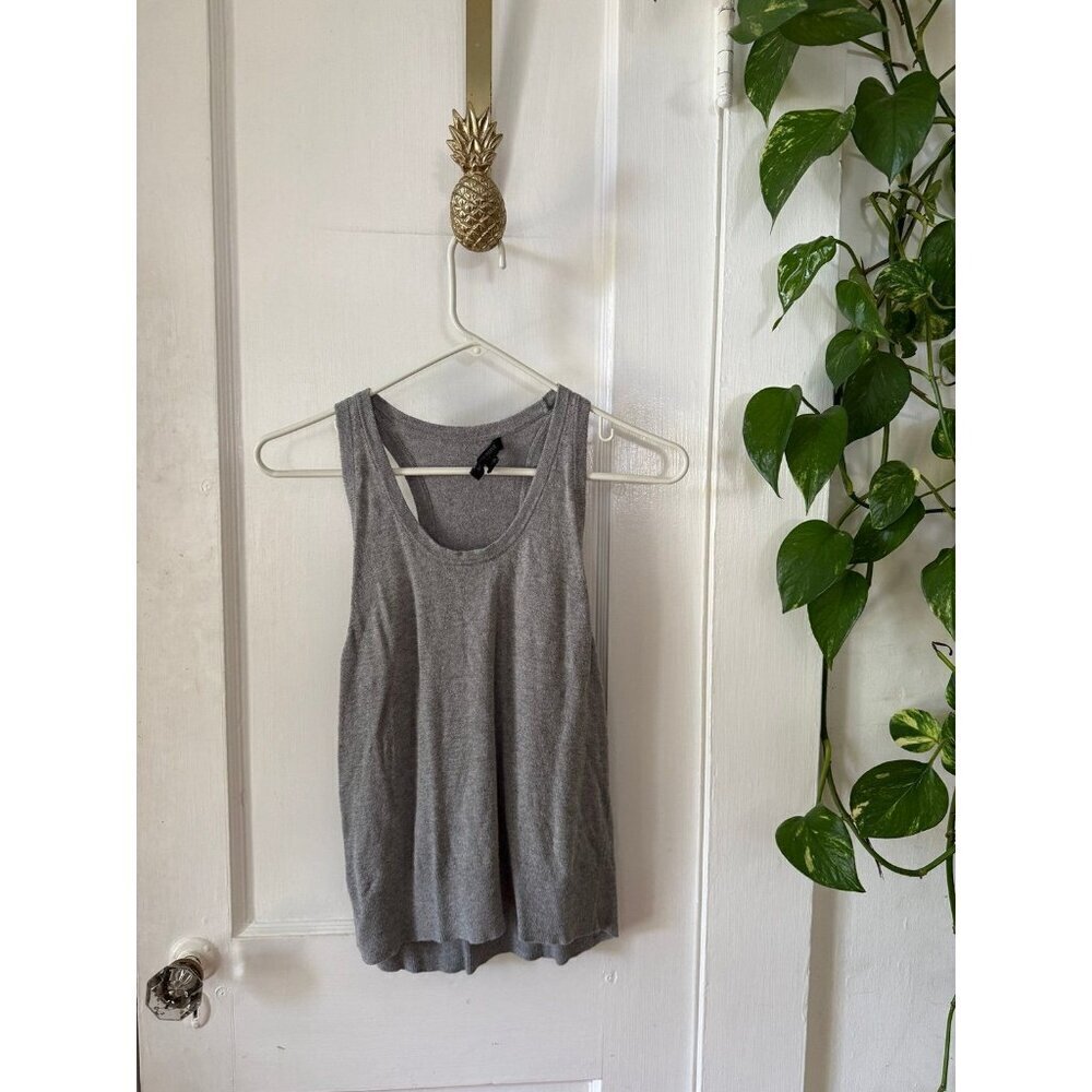 Banana republic women’s size X – small gray tank top